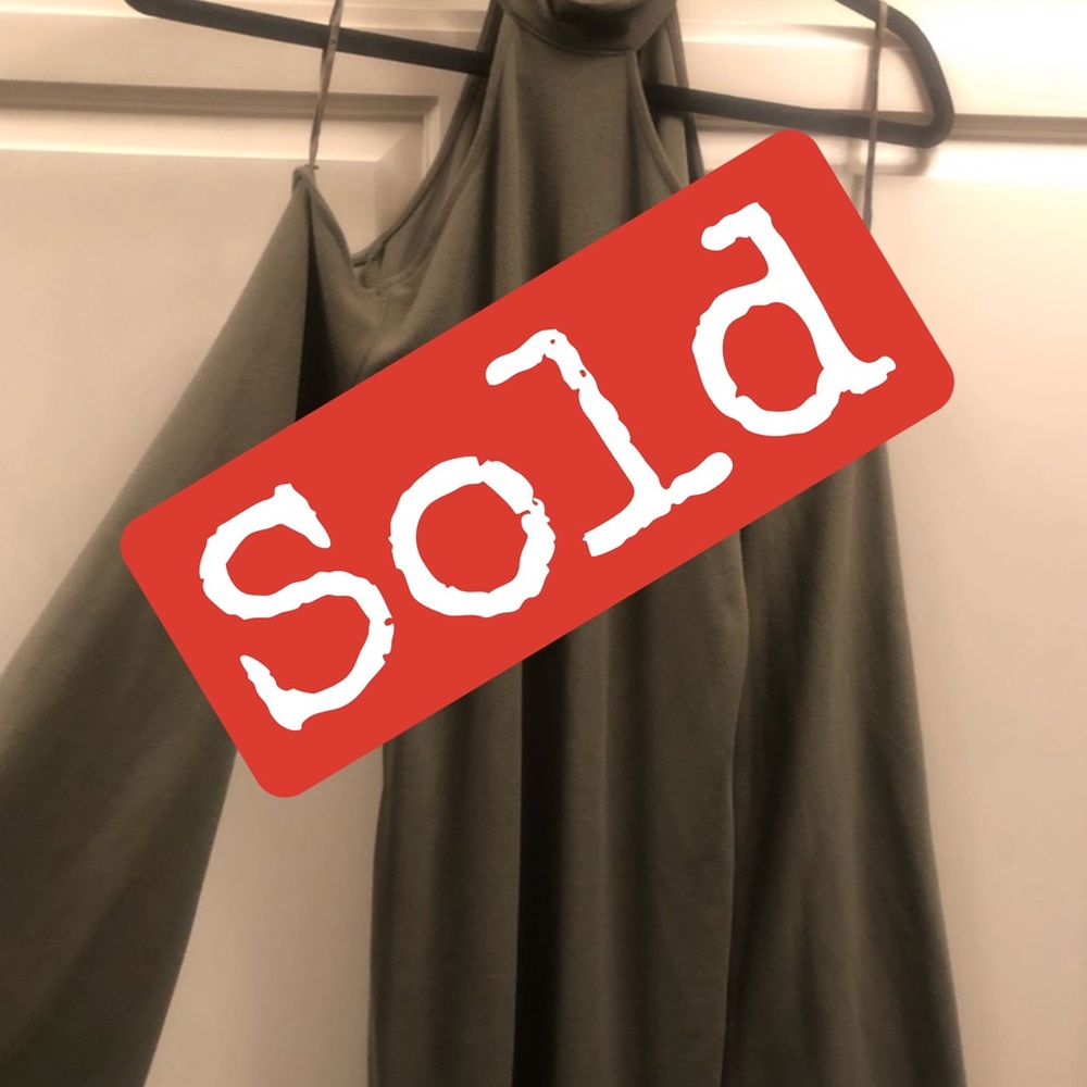 Dress cold shoulder
